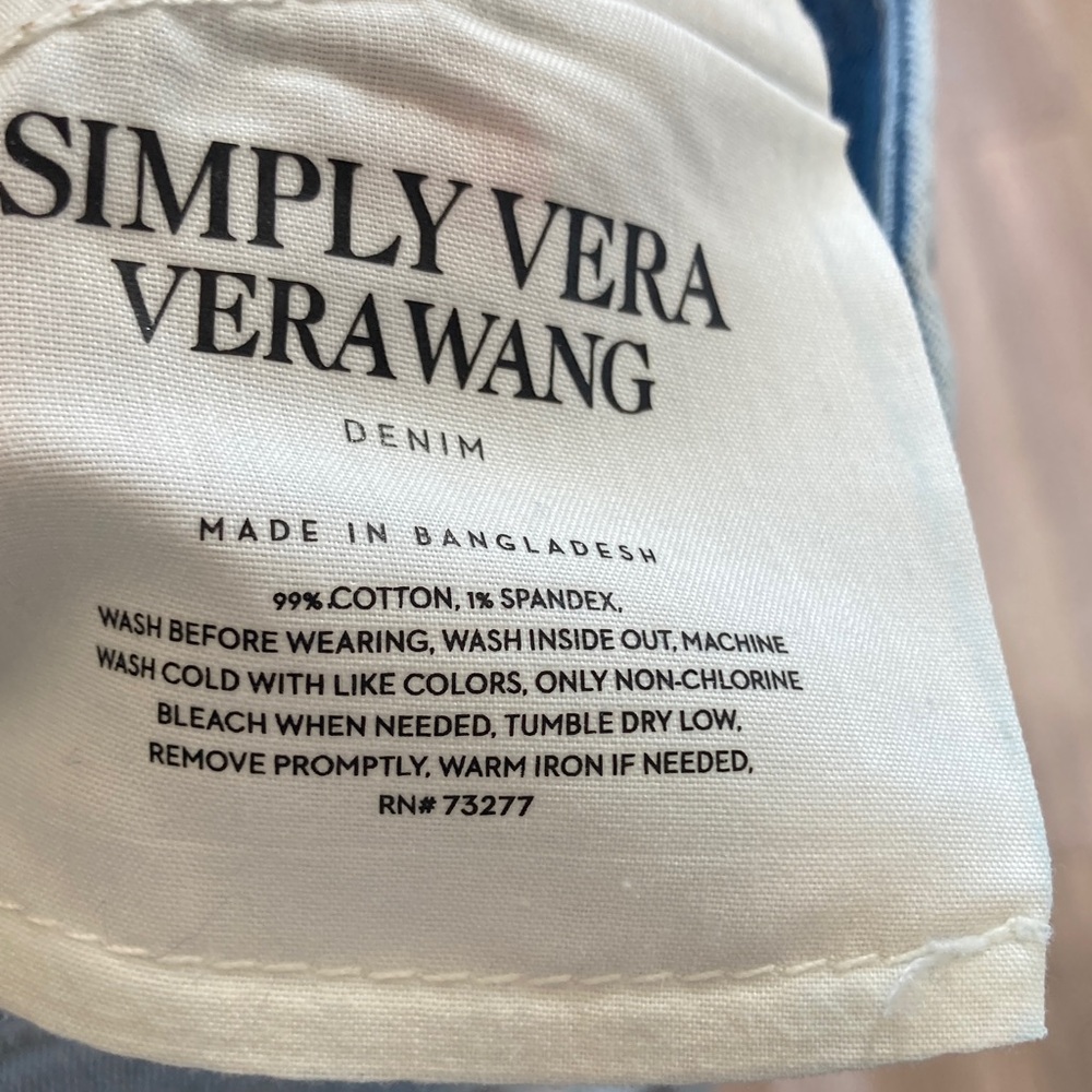 Simply Vera Vera Wang jean boyfriend crop jean distressed w authentic stretch 2 - Picture 17 of 17